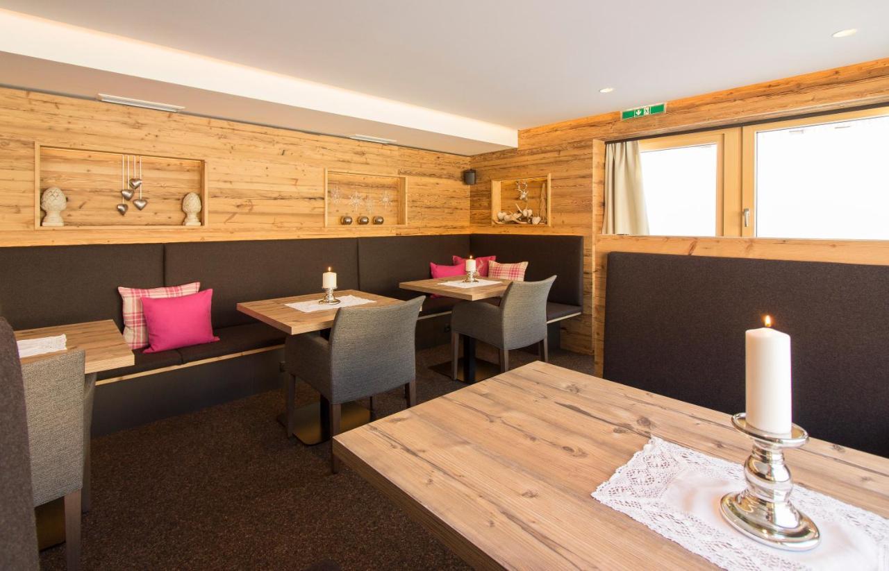 Hotel Muntanella Lech am Arlberg Exterior foto